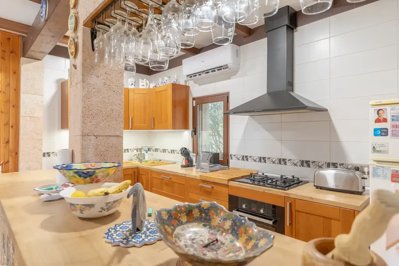 Exceptional finca near Algaida combining tranquility, privacy and Mediterranean lifestyle with a high level of — photo 10