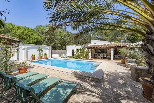 Idyllic villa with holiday rental license for sale in Pollensa, North Mallorca — photo 5