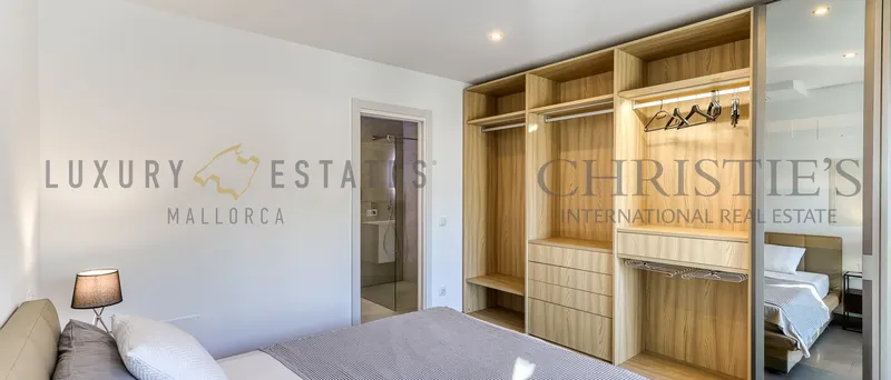 Modern villa in Cala Vinyas with partial sea views — photo 11