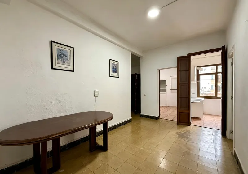 Apartment — photo 1