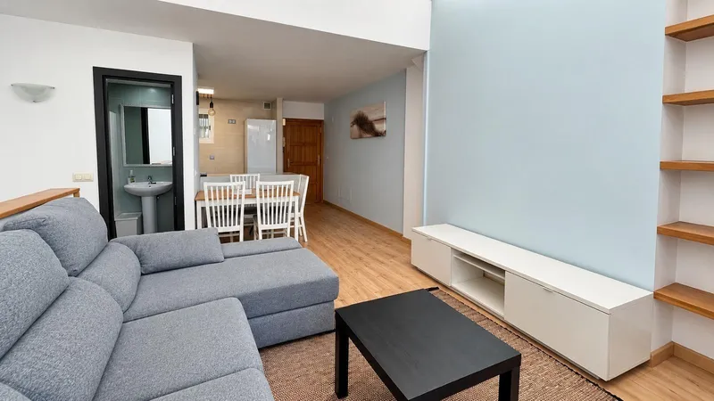 Duplex penthouse with terrace, parking, storage room in central Palma — photo 1