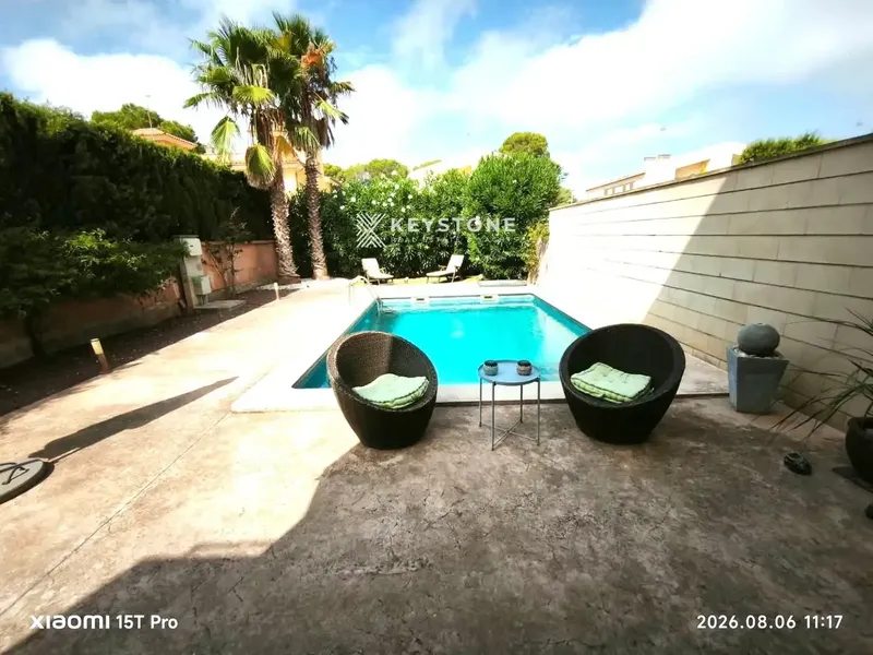 Magnificent semi-detached chalet for rent in Puig de Ros — photo 1