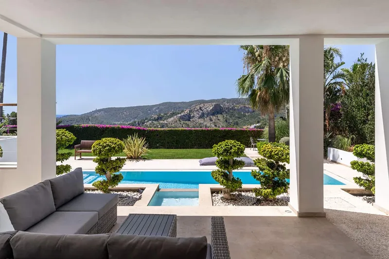 Modern designer villa in Palma's villa urbanization — photo 7