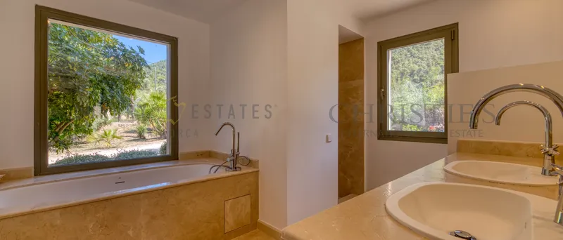Idyllic finca with pool and panoramic views in the Son Cabaspre nature park near Esporles — photo 12