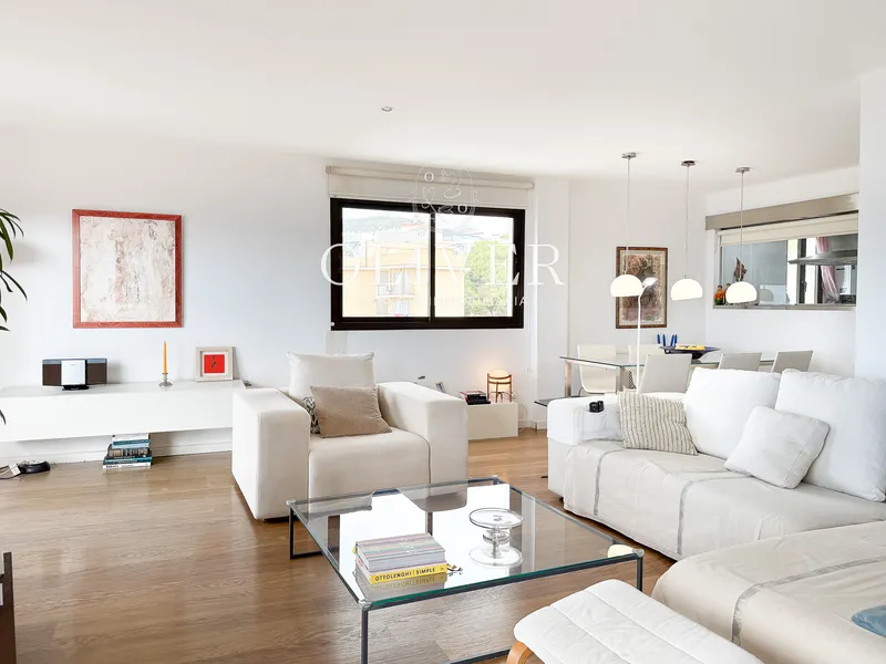 Spacious flat with direct sea views in Cala Mayor — photo 4