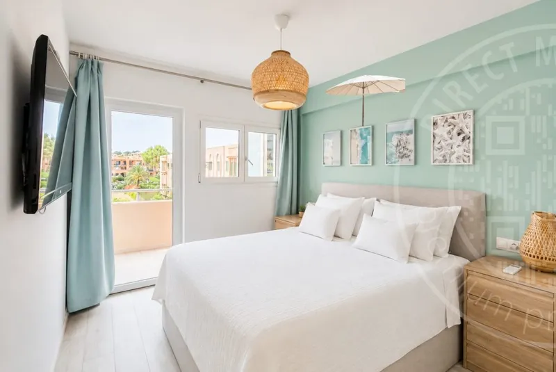 260804 – Modernised Apartment near the Beach — photo 11