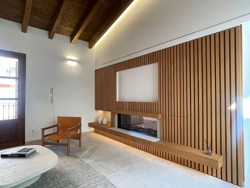Ultra-luxury penthouse with private terrace, elevator, and parking. 3 bedrooms, 3 bathrooms. — photo 1