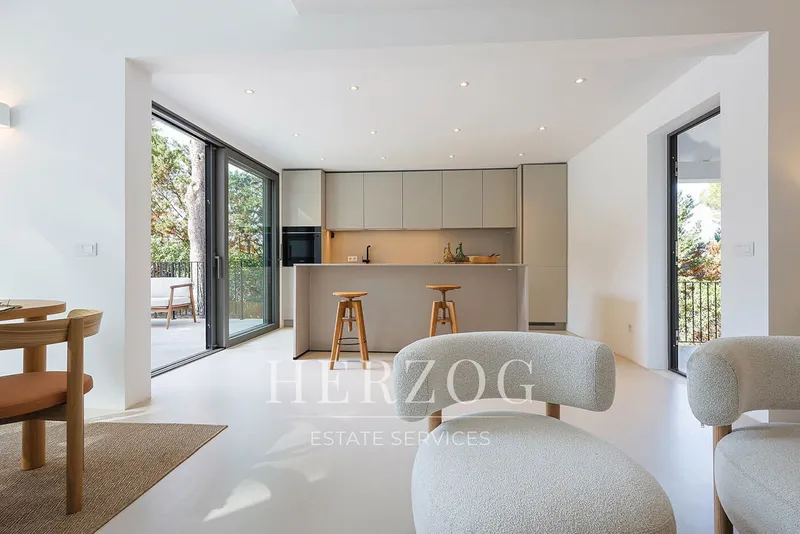 Refurbished luxury villa with sea views and ETV rental license — photo 8