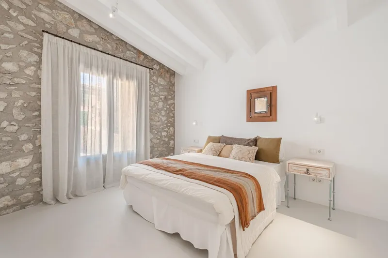 Dream luxury villa in the cozy village of Es Capdella — photo 8