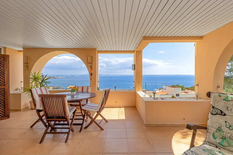 Apartment in Illetas with beautiful view of the Bay of Palma 1 — photo 1