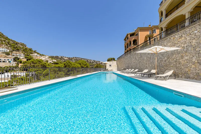 Ground floor in Cala Moragues, Puerto de Andratx — photo 2