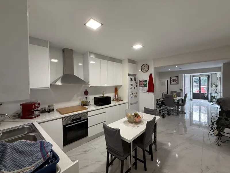 Ground floor without community fees — photo 4