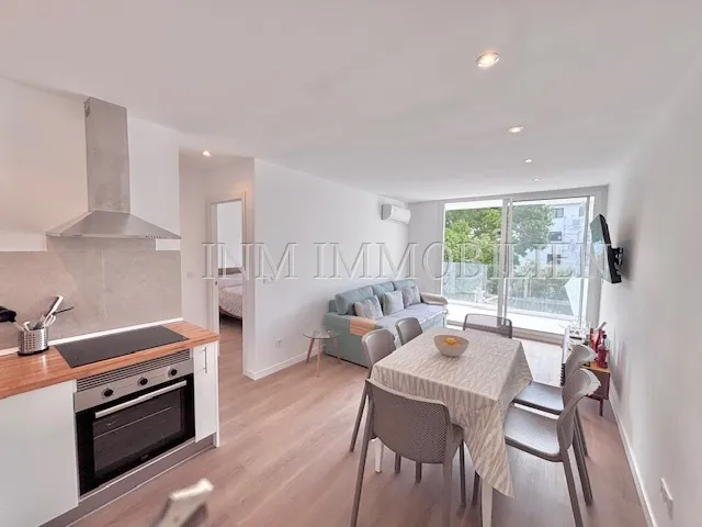 60m² apartment with 2 rooms, sea view and pool for rent — photo 4
