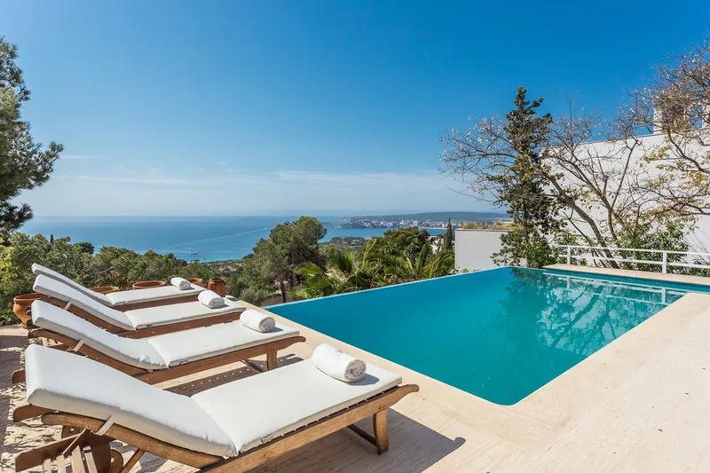 Seasonal rental house, until June, in Costa d'en Blanes. — photo 2
