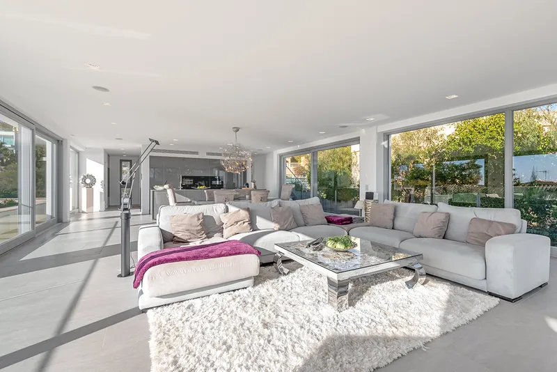Villa in Santa Ponsa - Luxury property in a sought-after location with two pools — photo 5