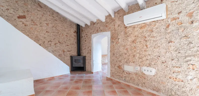 Reformed flat with Mallorcan charm for rent in Campos — photo 8
