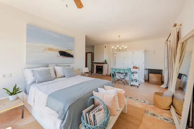 Magnificent country house with sea views for sale in Muro, Mallorca — photo 11