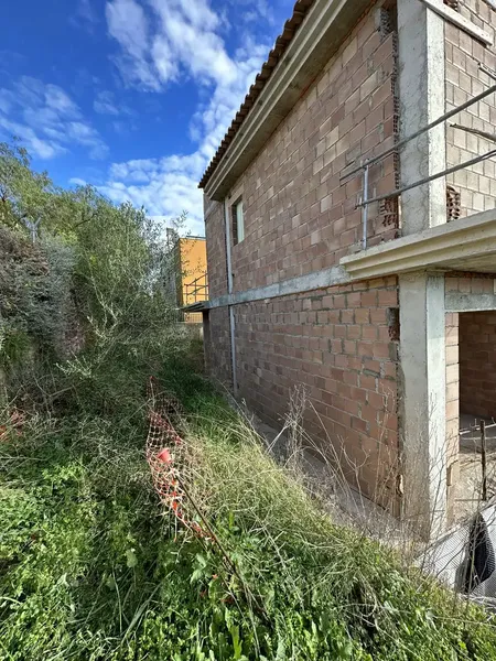 Se vende casa independiente actualmente en construcción, aproximadamente un 40 % ejecutada, en Calvià. — photo 12