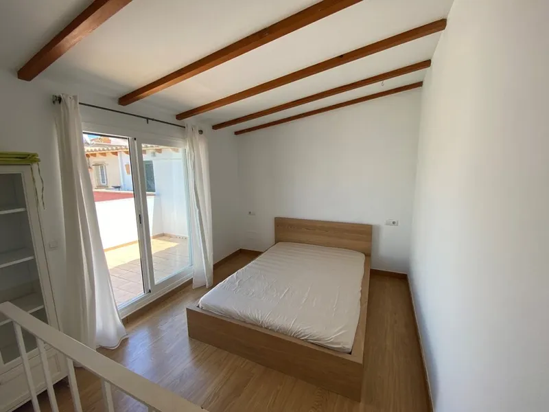 Unique Top Floor Duplex Apartment with Terrace in Santa Catalina — photo 4
