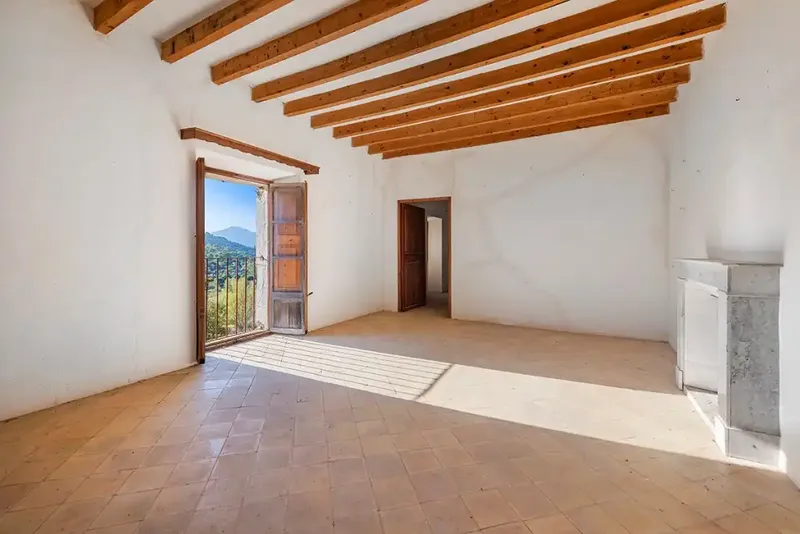 Acquiring this property is owning an authentic part of Mallorca - located in one of the most isolated areas of the Tramuntana, just after — photo 4