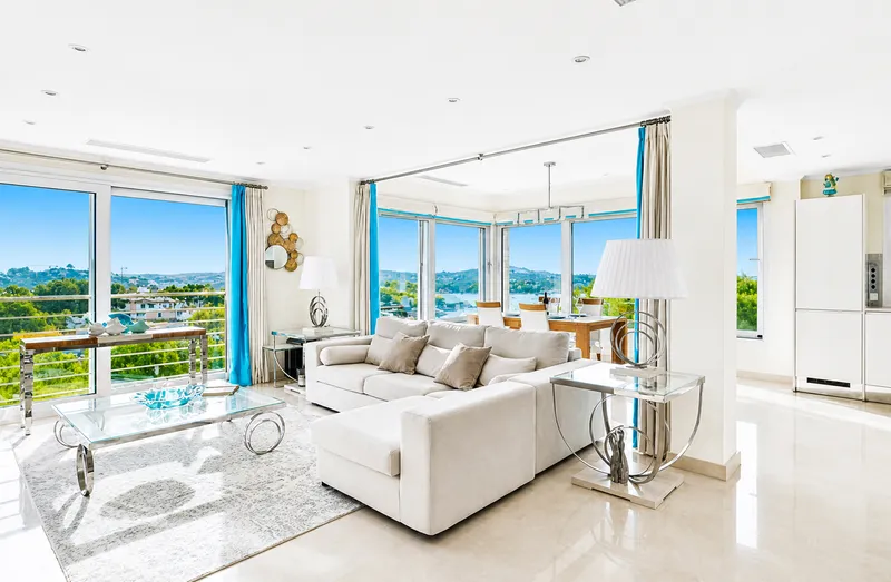 Luxury villa with sea views in Costa de la Calma — photo 7