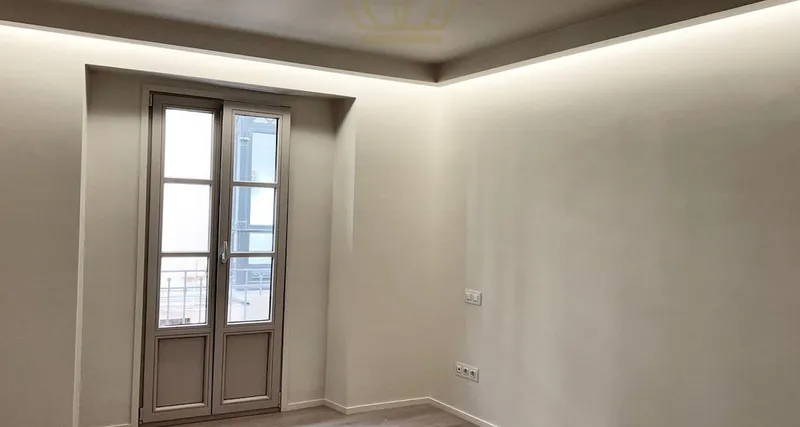 Beautiful luxury renovated old town apartment in Palma — photo 10