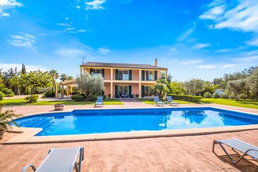 Inca: Luxury finca with pool, large garden and holiday rental license in Inca — photo 2
