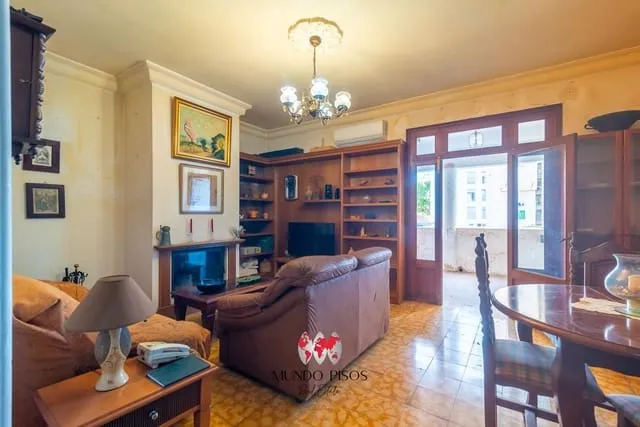 Flat for sale in Arxiduc, Palma de Mallorca — photo 1