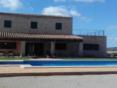 2 storey finca with pool and private well near Santanyi — photo 6