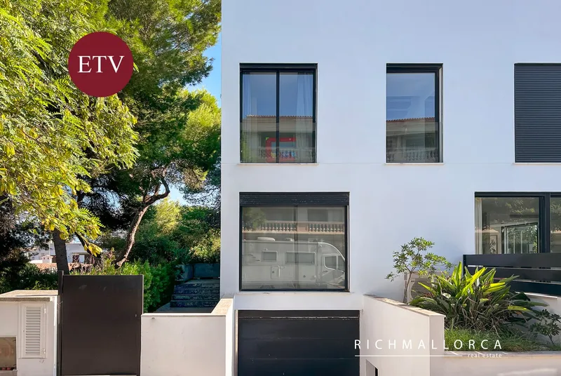 Modern semi-detached house with ETV licence and only 50m from the beach — photo 1