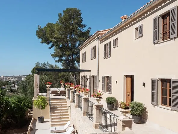 Reformed house with captivating views in Palma — photo 1