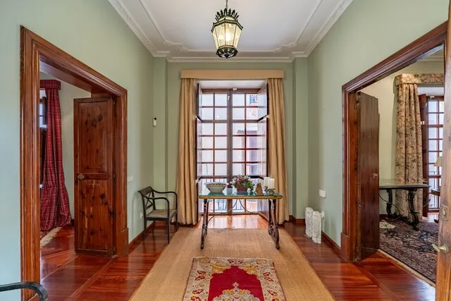 Historic 16th-century palatial home for sale in Palma Old Town, Mallorca — photo 4