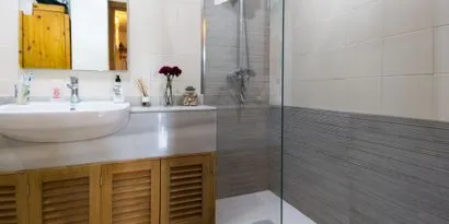 Real estate picture 0 Ref. No. 82307 — photo 12