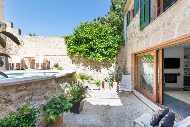 Charming town house with pool for sale in Pollensa Old Town, North Mallorca — photo 6