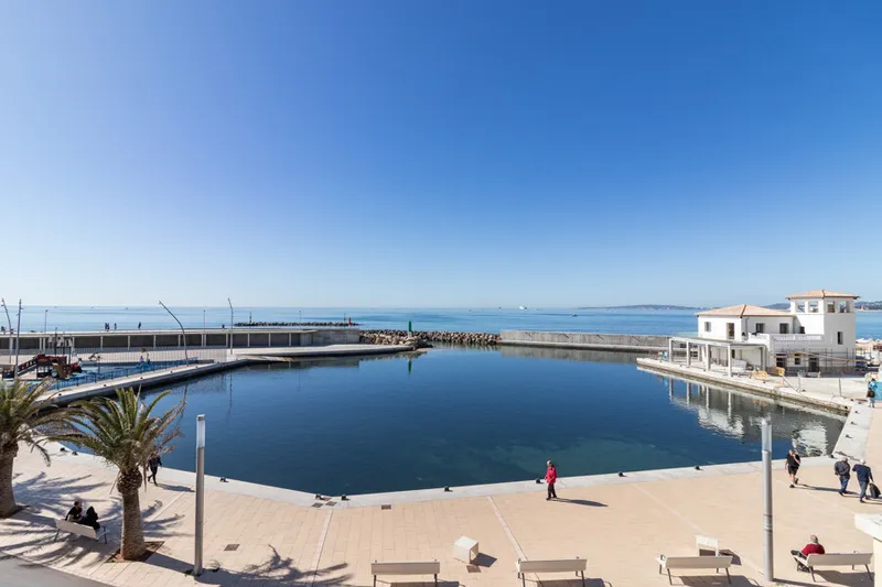 Unique First Line Duplex Property with Amazing Views and Huge Rooftop Terrace — photo 7
