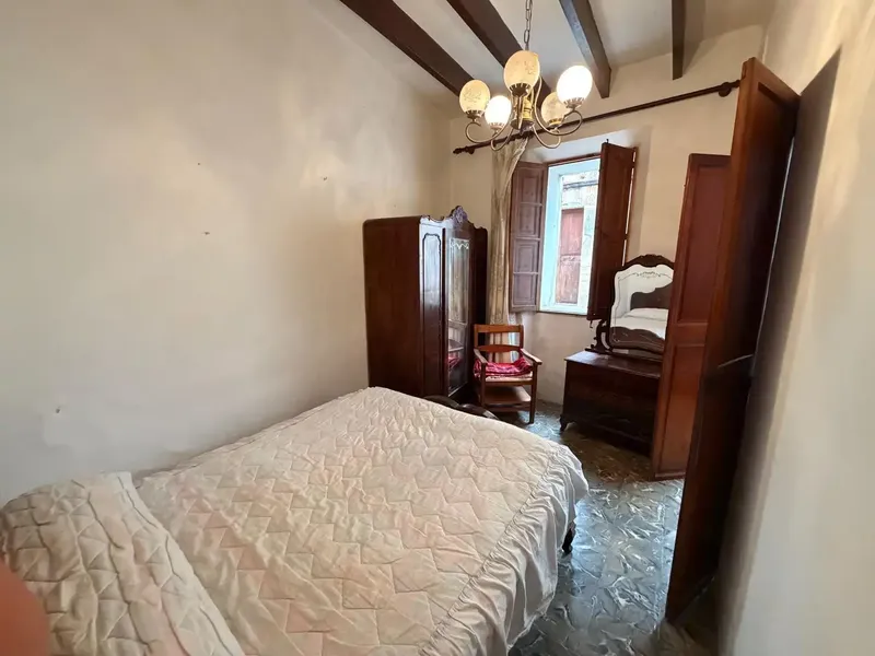 Traditional Mallorcan house built in 1890, in the heart of Capdepera's old town. The property sits on a urban plot of — photo 4