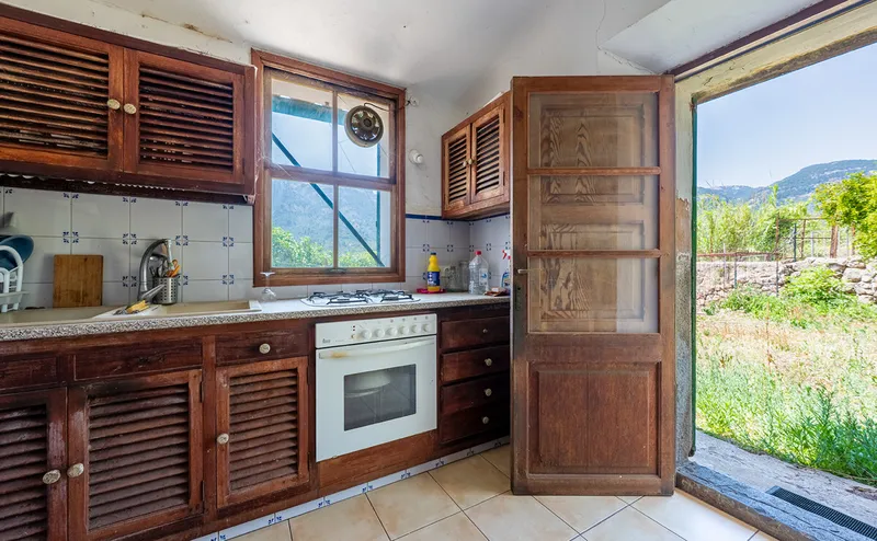 Charming Countryside Home with the Possibility of ... — photo 4