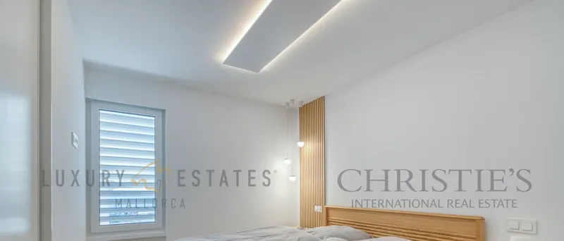 Completely renovated apartment in Illetas with fantastic sea views directly on the sandy beach — photo 11