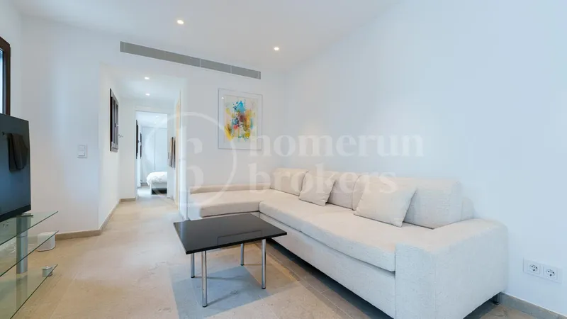 Casa Blanca – Modern and Renovated Townhouse in Son Armadams, Palma de Mallorca — photo 10