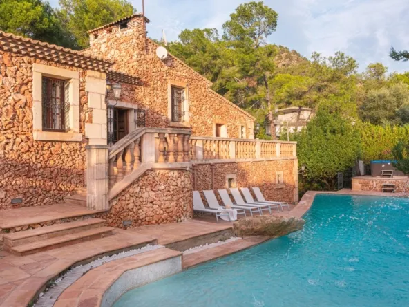 Finca with tourist licence in Costa de los Pinos — photo 1