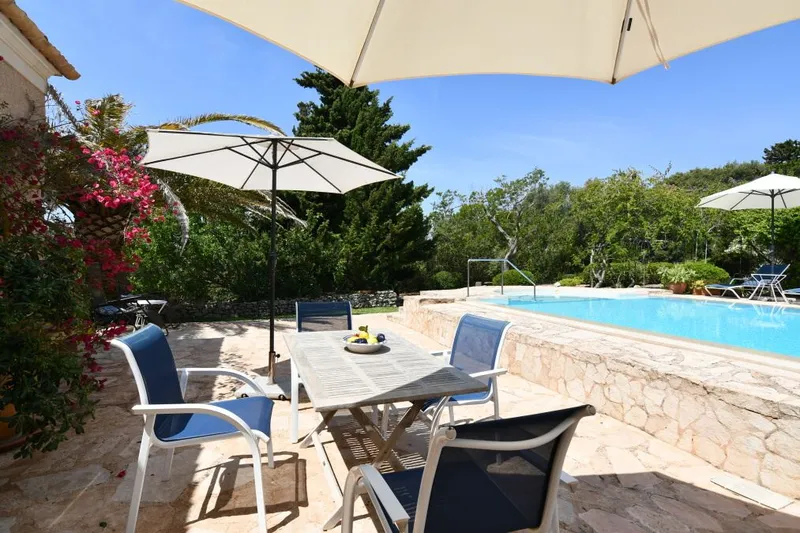 Country house with guest house in an idyllic location in Alqueria Blanca, Santanyi — photo 3