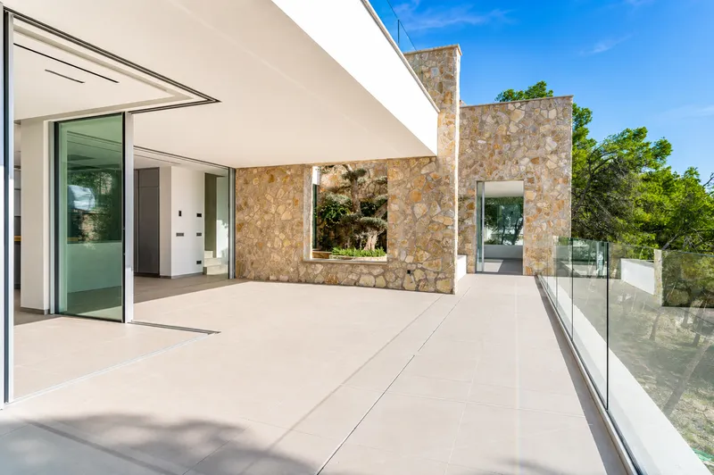 Modern new-build villa with sea views in the prestigious area of Santa Ponsa Mas — photo 6