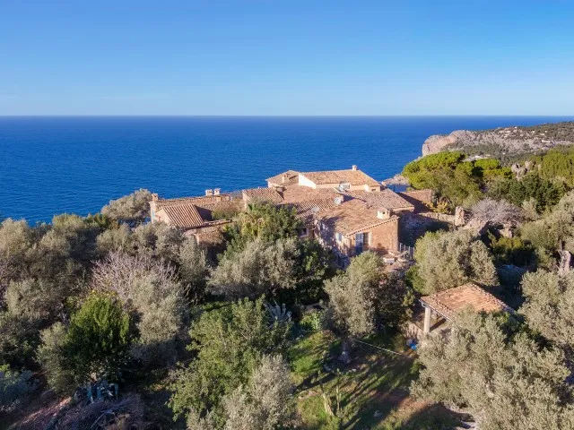 Historic country estate with incredible sea views for sale in Son Coll, Deià, Mallorca — photo 1