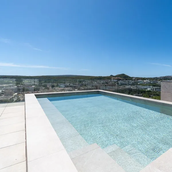New penthouse in Calvià — photo 1