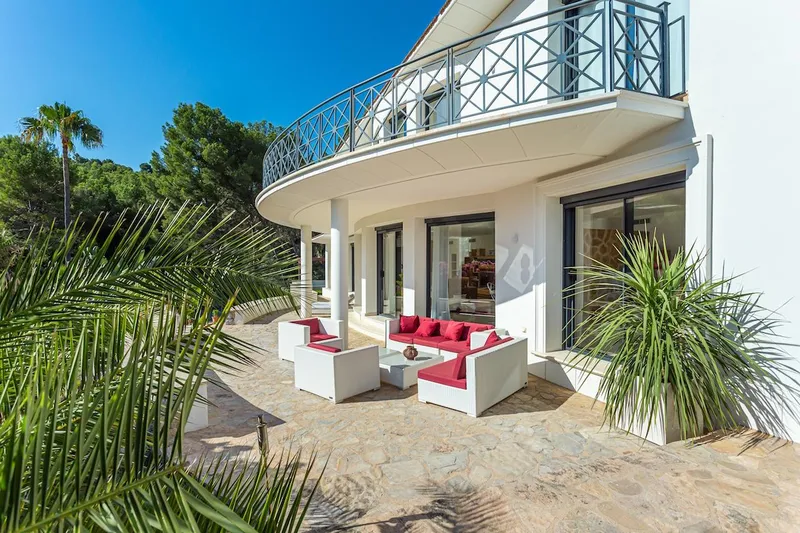 Luxury villa in Son Vida — photo 5
