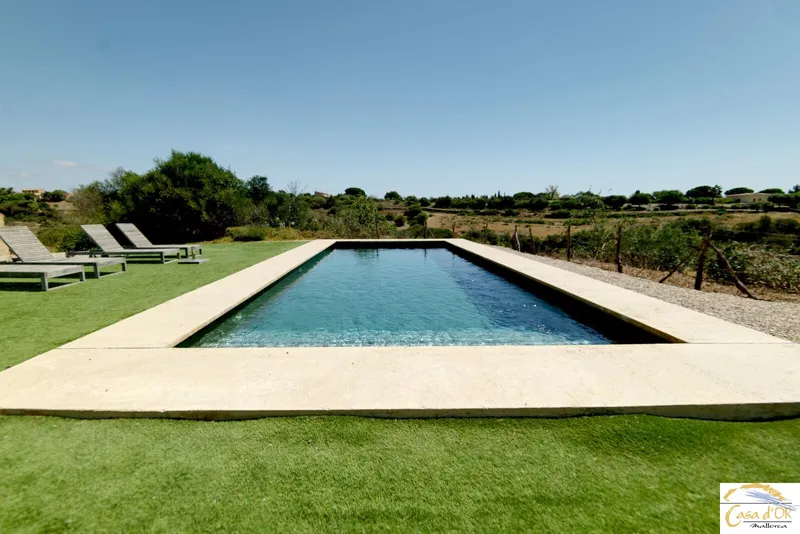 Exclusive Sea View Estate Between Porto Cristo and Portocolom – Mediterranean Luxury, Privacy and Timeless Elegance — photo 2
