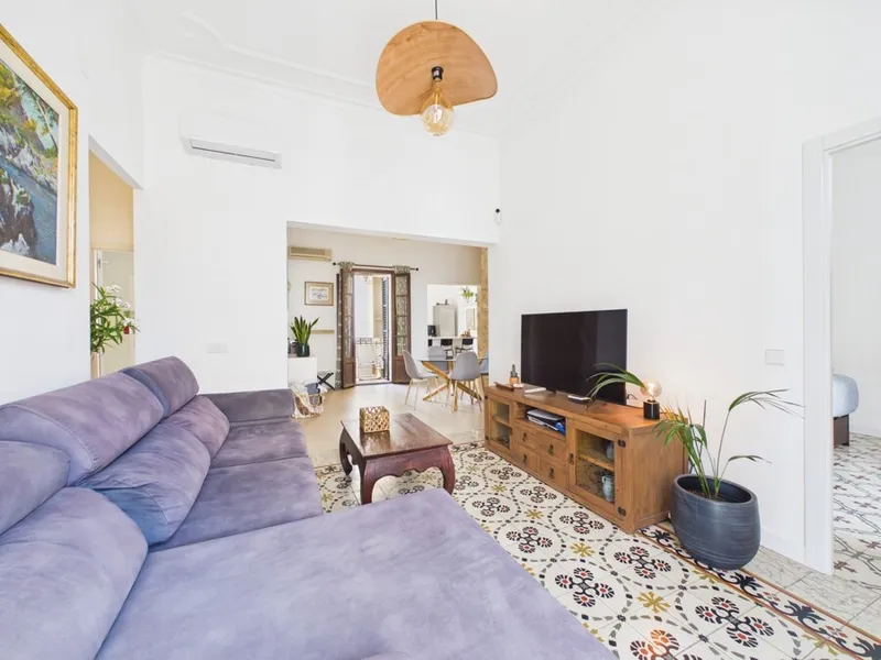 Beautiful Two-Bedroom Apartment on Avenida Argentina - Temporary Contract — photo 10