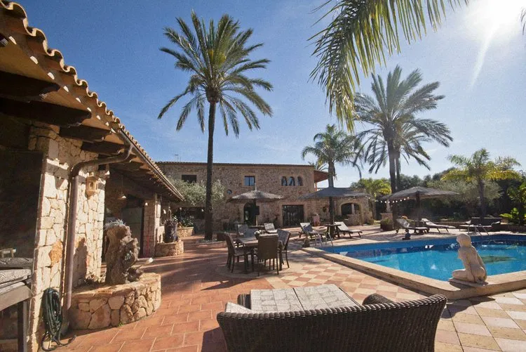 Santanyi, a typical Mallorcan country house F02963 — photo 3