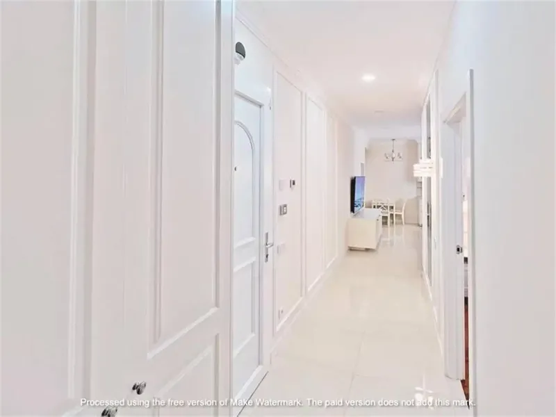 Stunning Two-Bedroom Apartment with Panoramic Views in the Heart of La Lonja — photo 5