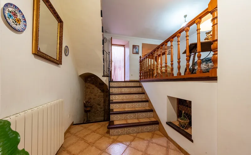 Townhouse with terrace and patio in Sóller — photo 6